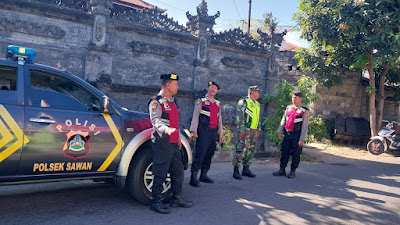 Patroli Gabungan TNI-POLRI di Kecamatan Sawan untuk Antisipasi Pilkada Serentak 2024